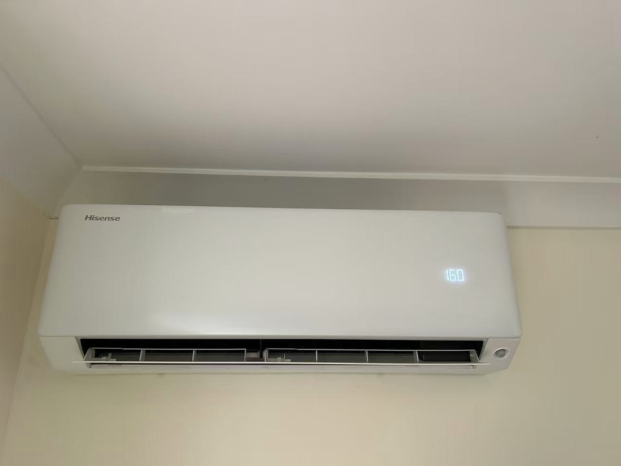 Hisense wall mounted split system indoor unit