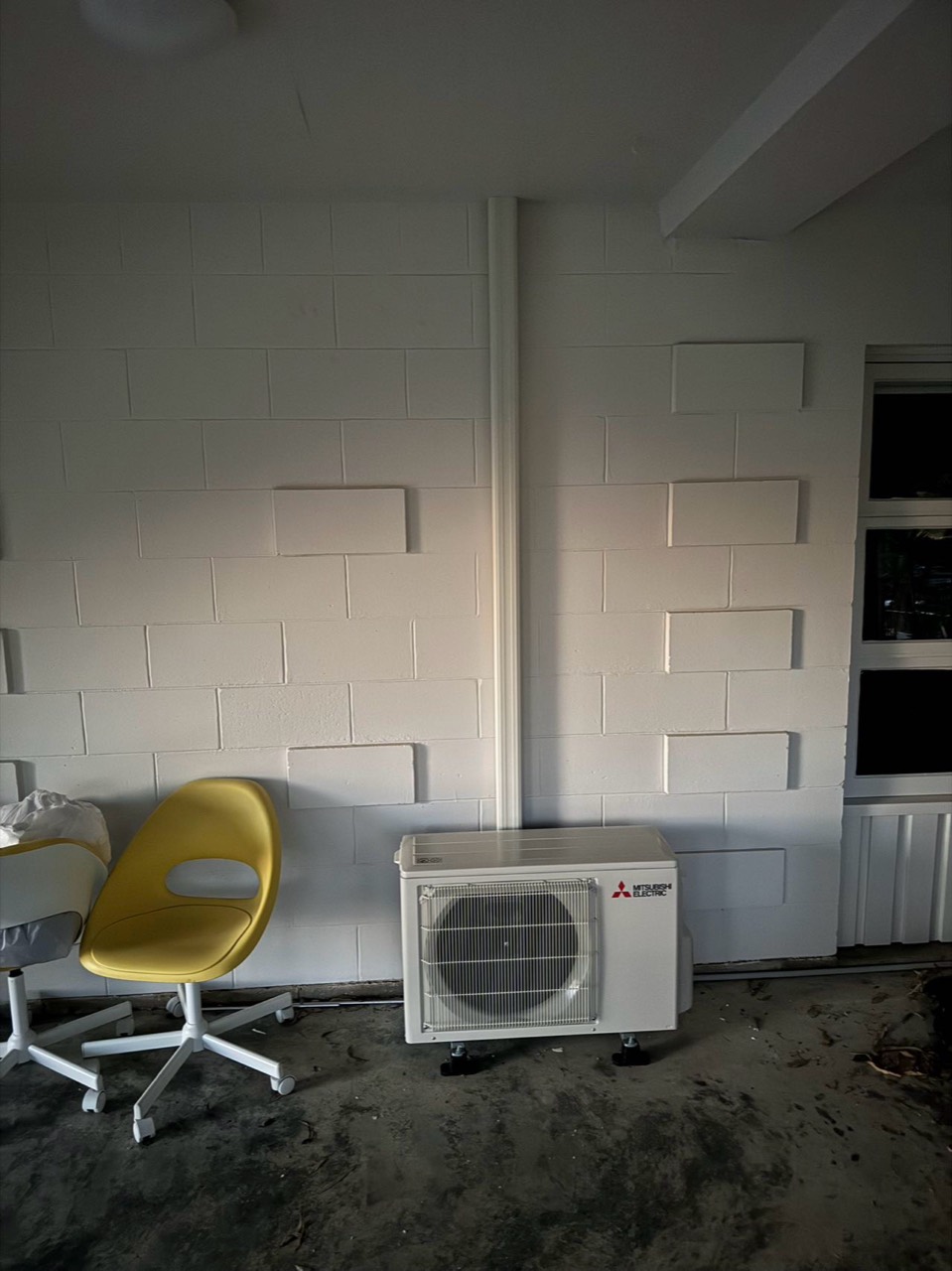 Mitsubishi Electric outdoor air conditioner unit